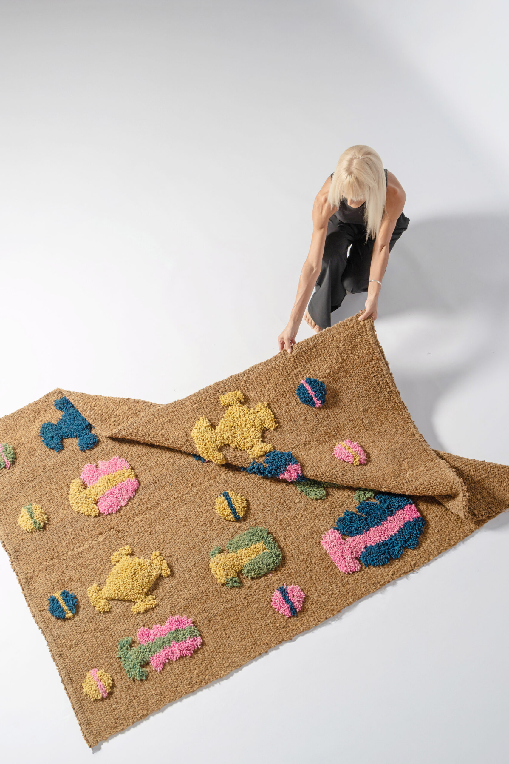 Mantara Rugs: Art, Social Impact, and Ancestral Memory