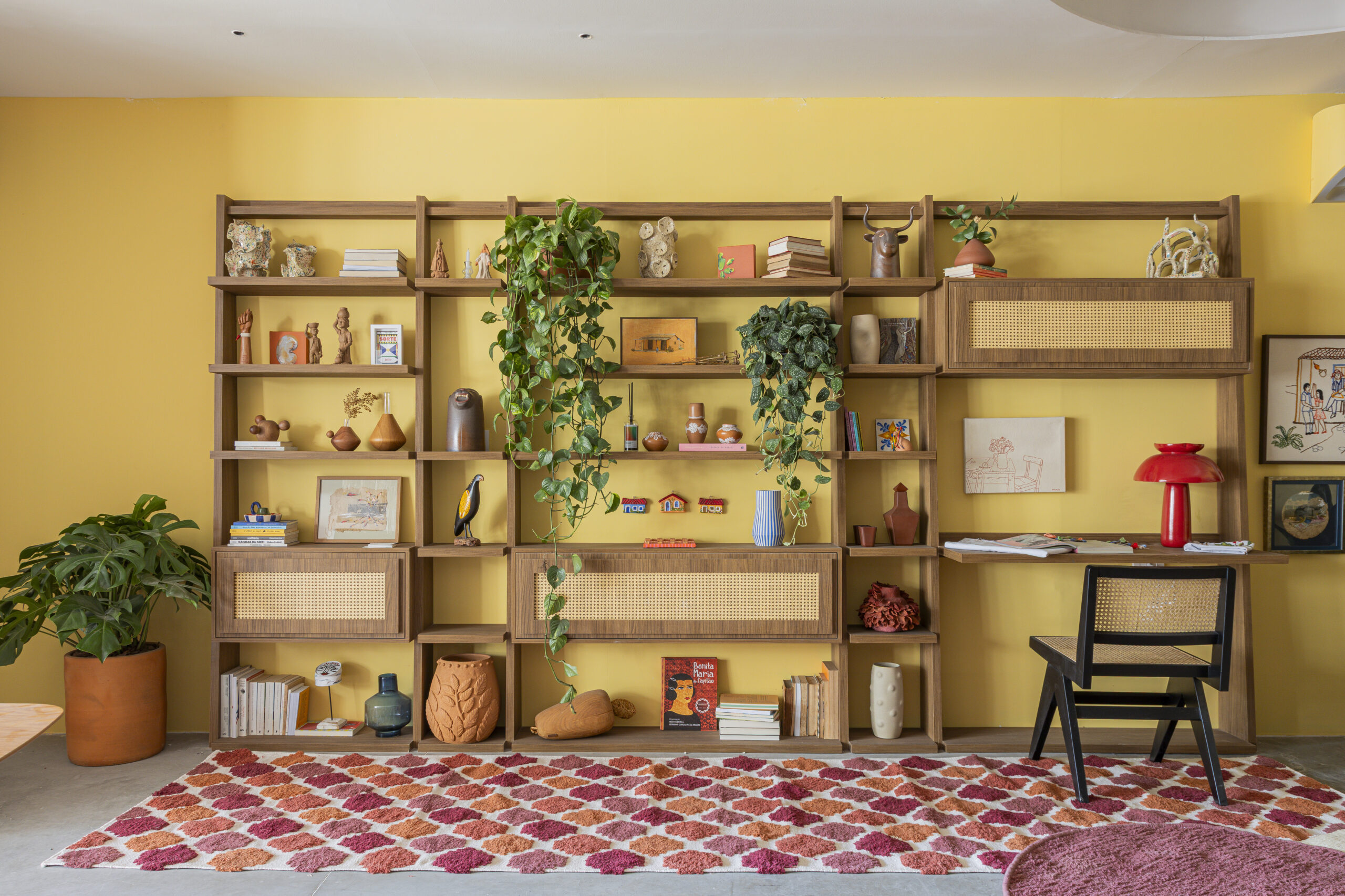 Sergipe-based studio brings the memory of grandmothers and Northeastern culture to Brazil’s first Architecture Biennial