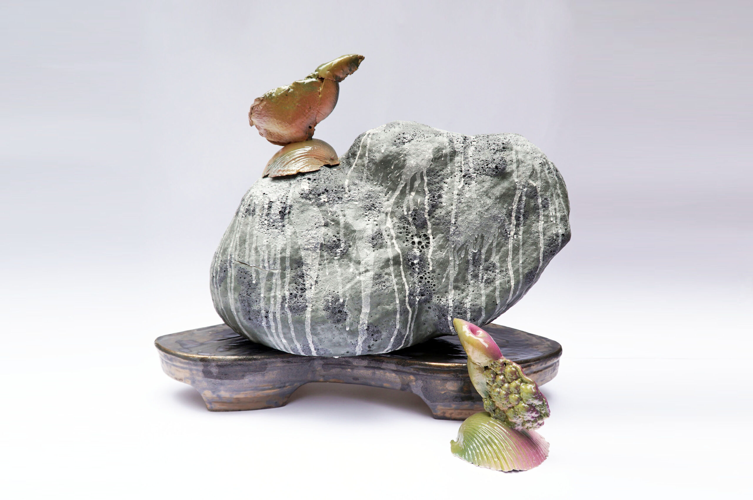 Surfaces That Remember: The Ceramic World of Noa Chernichovsky