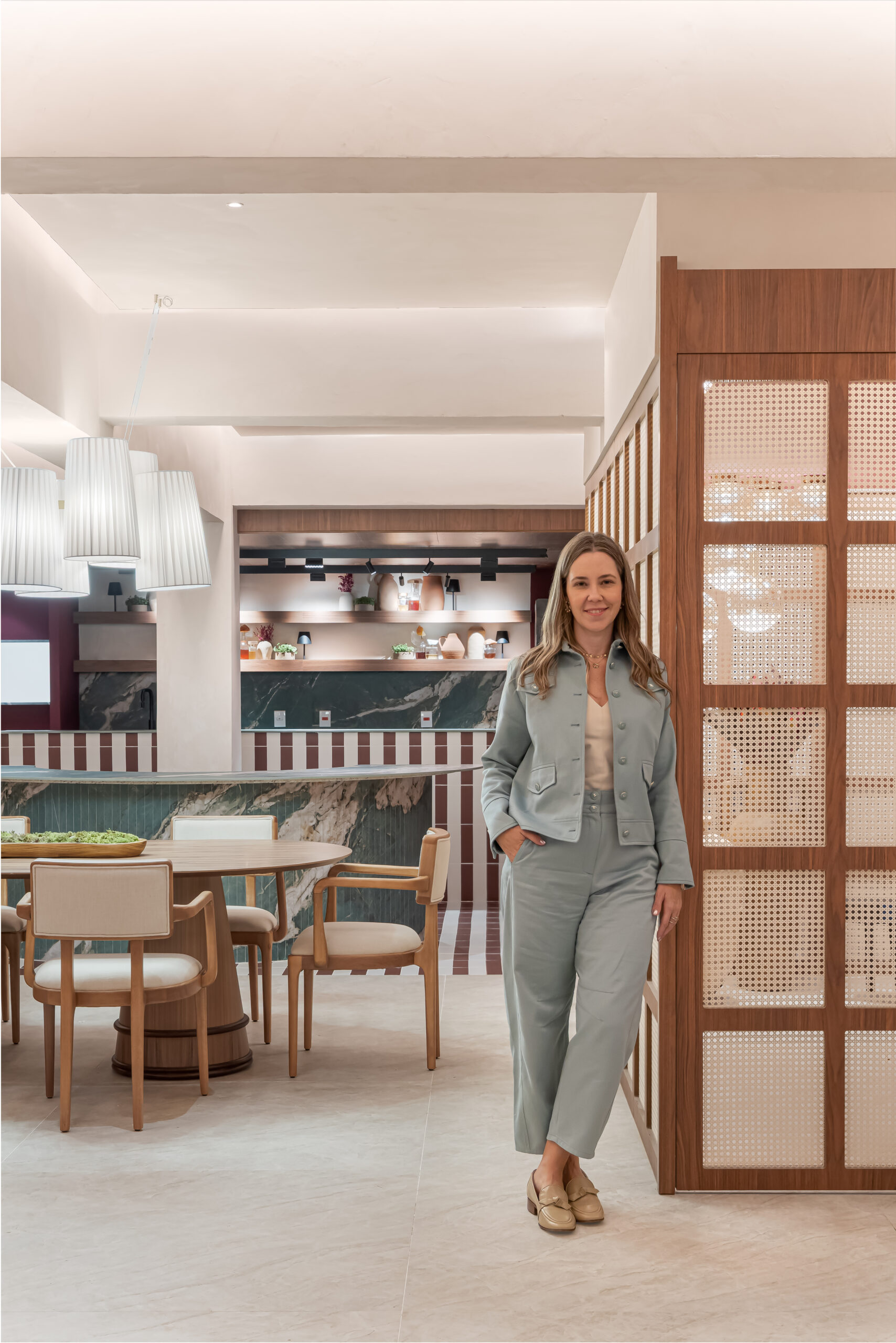 Architect Marta Martins Designs a Restaurant at CASACOR São Paulo Where the Act of Staying Is the Point